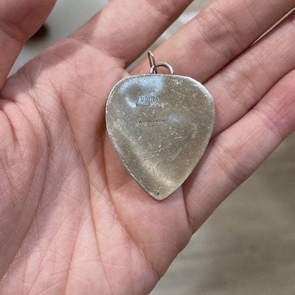 Signed Native American sterling malachite heart pendent - Picture 3 of 3